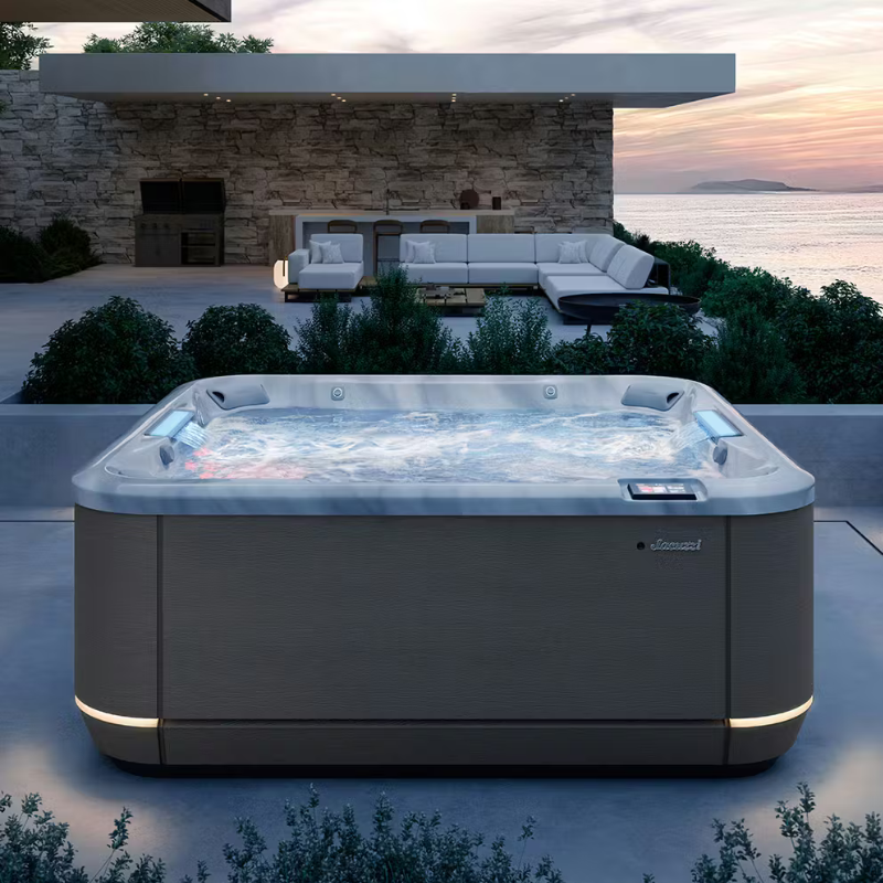 Jacuzzi J508 Hot Tub