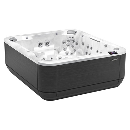 2026 Jacuzzi J509 Hot Tub